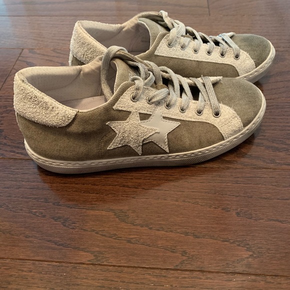 2STAR Sneakers - Golden Goose style - Picture 3 of 13